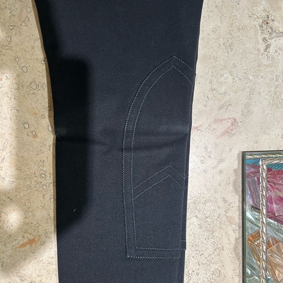 Woman’s Gucci Riding pants ! Excellent condition no stains , - Picture 3 of 8